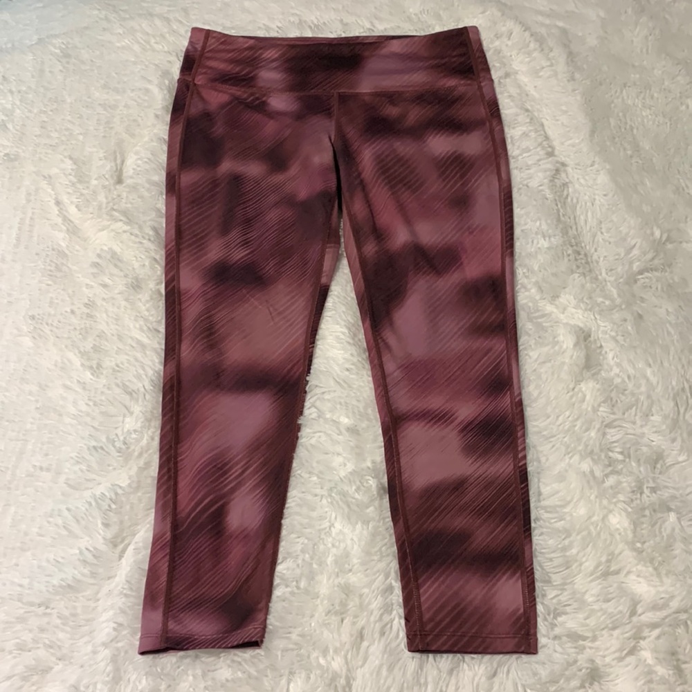 Athleta High-Rise Yoga Leggings, Size LP, Burgundy Print